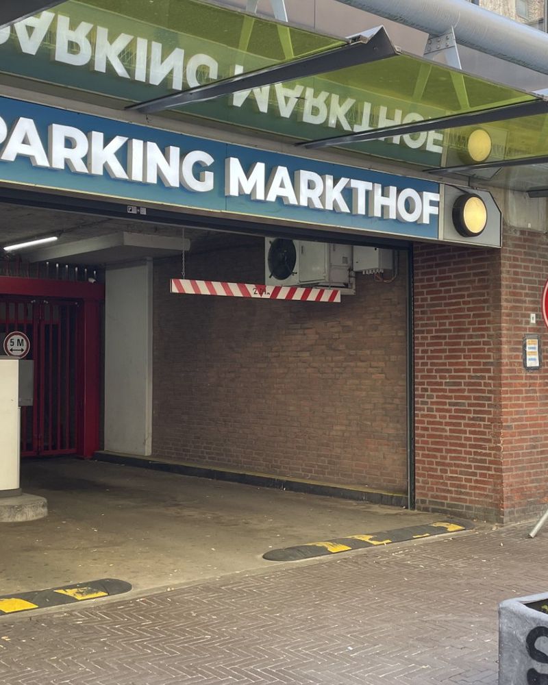 Inrit en doorrijhoogte Parkeergarage Markthof